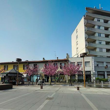 Albergo Sole Mariano Comense Dış mekan fotoğraf