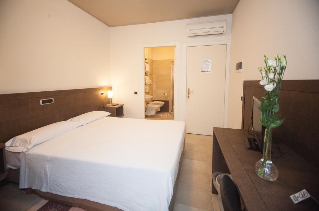 Albergo Sole Mariano Comense Dış mekan fotoğraf
